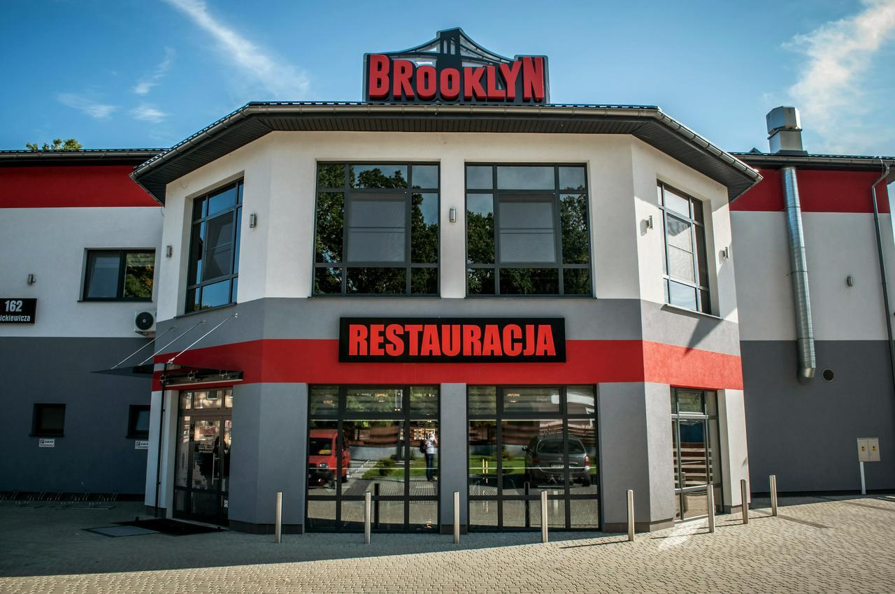 Brooklyn Noclegi Jasło Eksteriør bilde